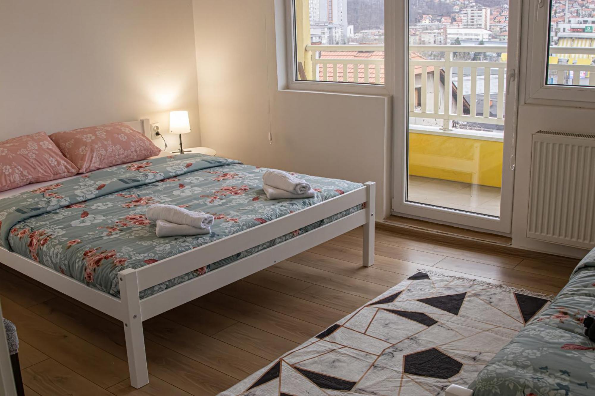 Apartment Forever トゥズラ エクステリア 写真