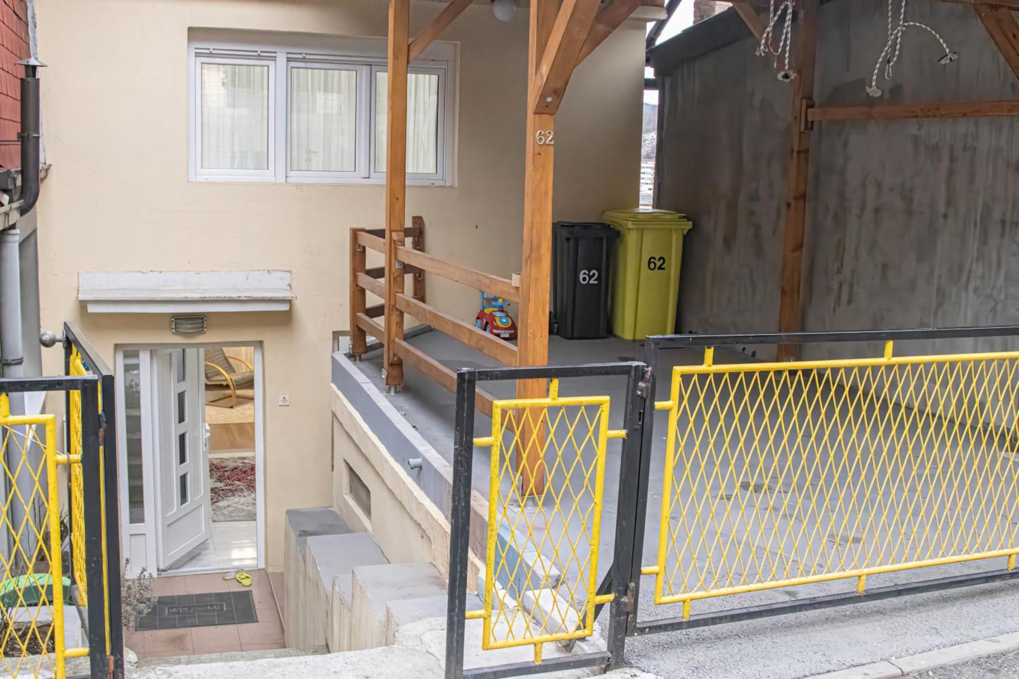 Apartment Forever トゥズラ エクステリア 写真