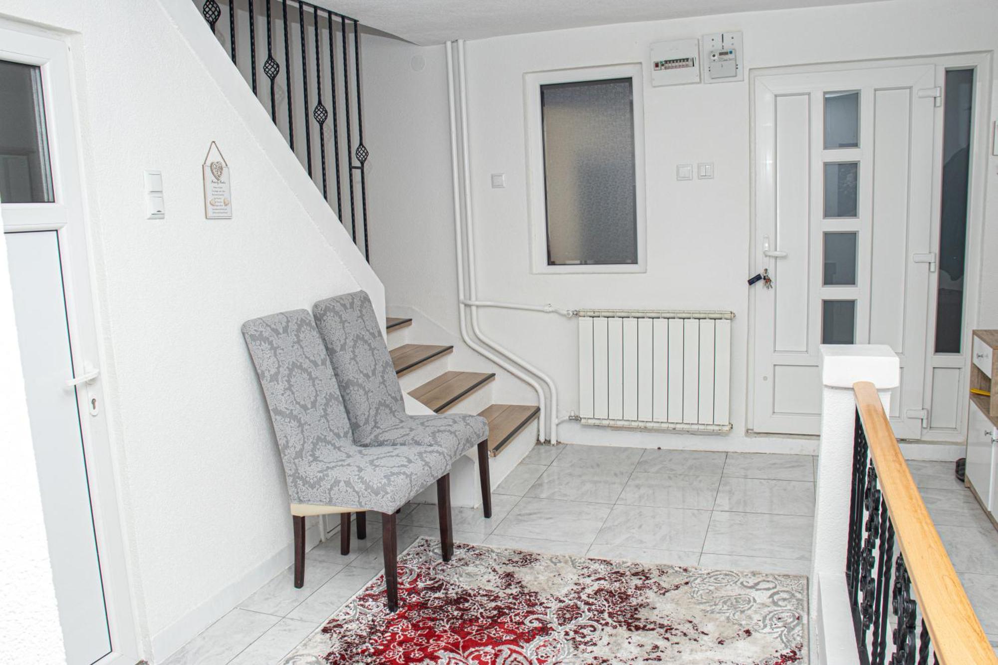 Apartment Forever トゥズラ エクステリア 写真